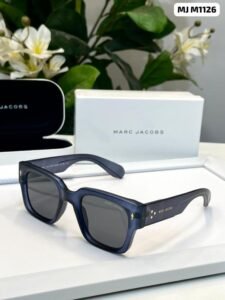 1._Marc_jacobs_M1126_