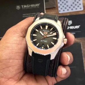 tag-heuer-aquaracer-professional-200-automatic-black-dial.jpg