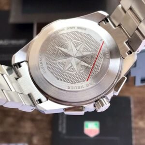 tag-heuer-aquaracer-chronograph-silver-metal-strap.jpg