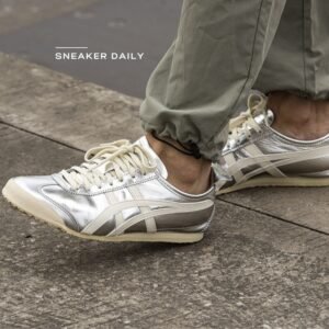 onitsuka-tiger-mexico-66-silver-white-sneakers-for-mens.jpg