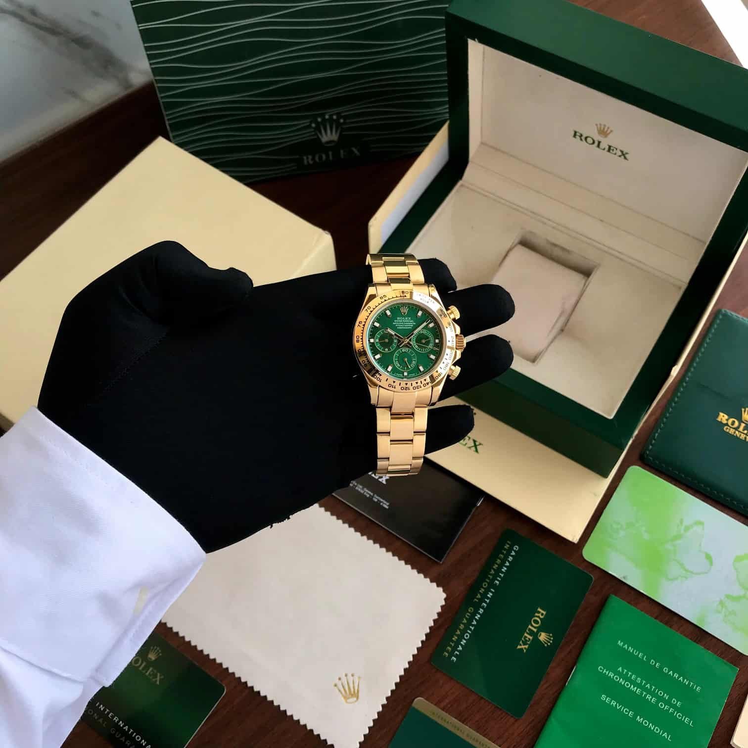 rolex-cosmograph-daytona-gold-green-dial-automatic-watch.jpg